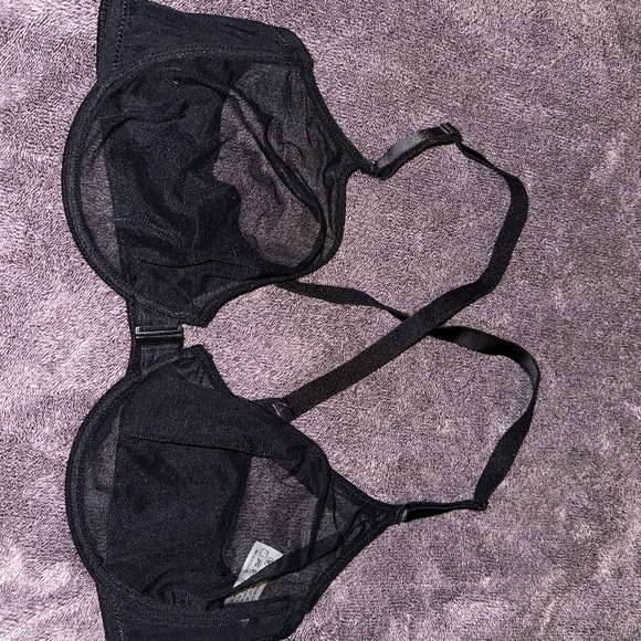 Chic Black Sheer Bra - Picture 1 of 6